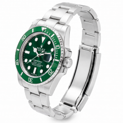 Rolex Submariner "HULK" 40MM 116610LV Green Dial Watch
